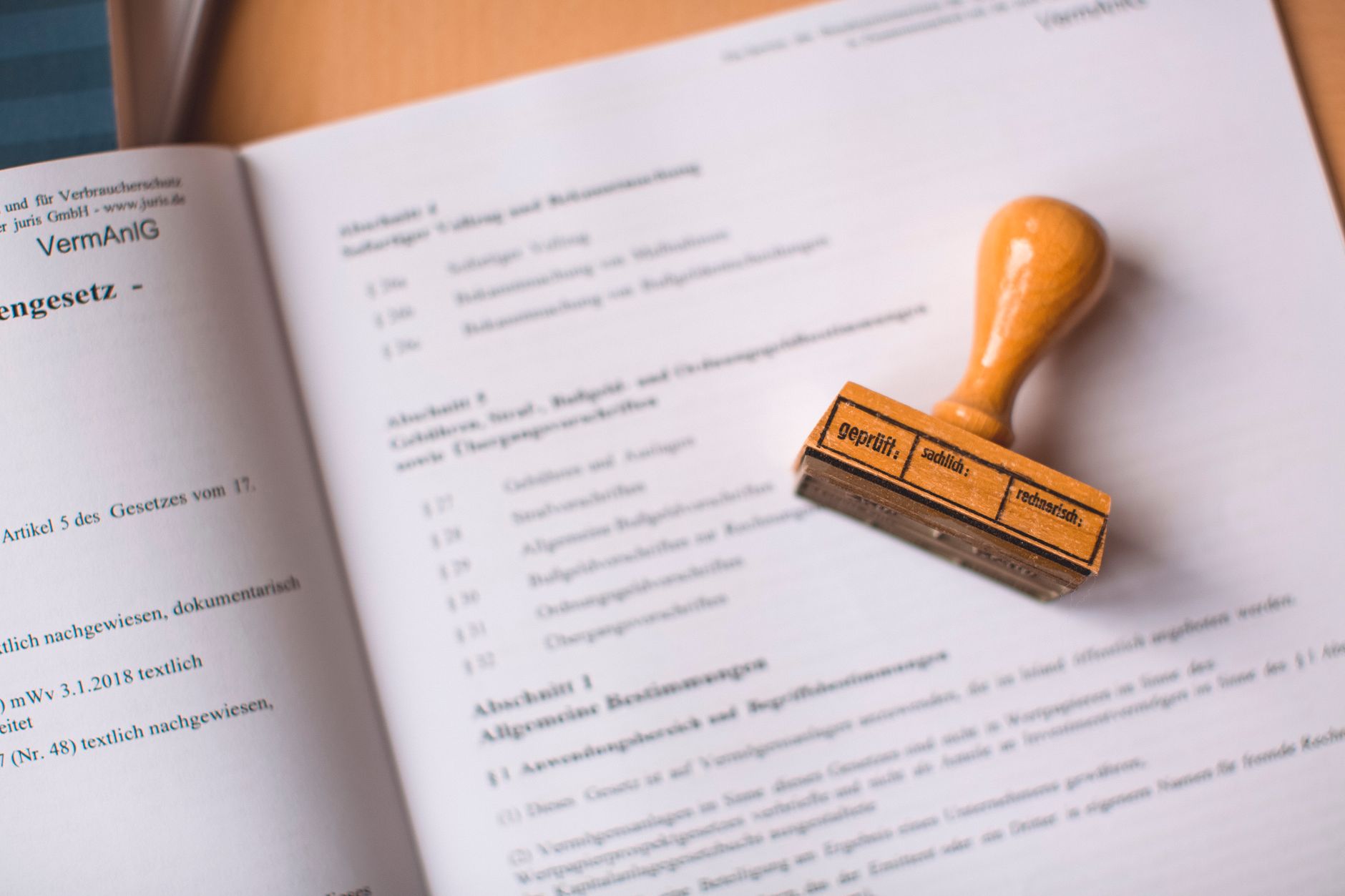 Illinois AI Safety Act: The First Mandatory Audit Law